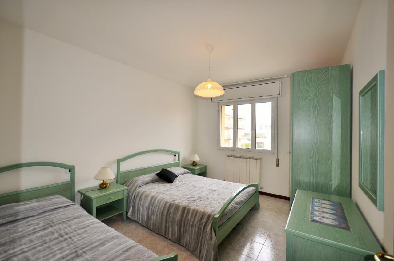 Magica Immobiliare - Villa Mimosa 11 Lido di Jesolo Bagian luar foto
